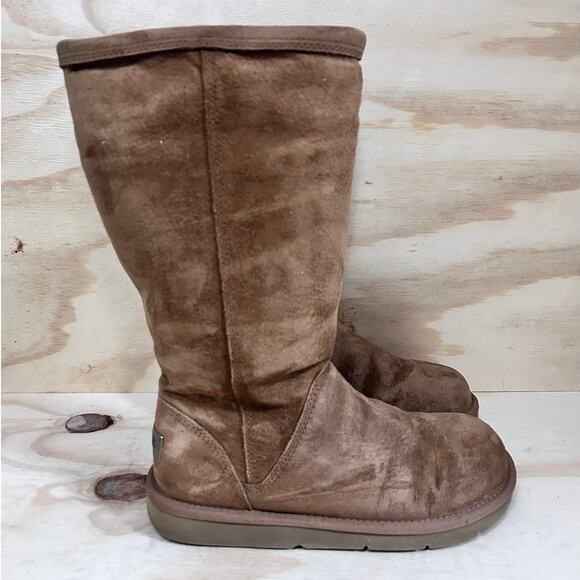 UGG Australia - Kenlys Tall - Winter Boots - Brown - Women's - 6 - S/N 1890 - Picture 1 of 8